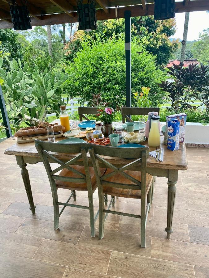 Gaestezimmer In Der Villa Zimmer 자라바코아 외부 사진